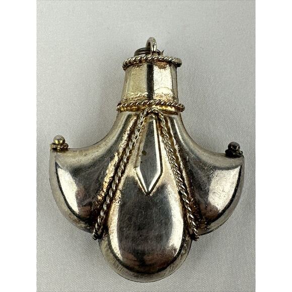 Vintage 3-D Dimensional Silver Fleur de Lis Pendant Steampunk French Goth - Picture 1 of 5